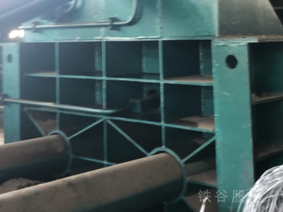 現代220挖機，華宏200噸圖6