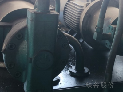 現代220挖機，華宏200噸圖7