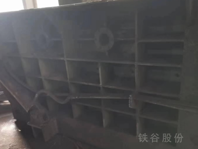 華宏250，料箱2/1.75米，包塊350。成色精品。圖5