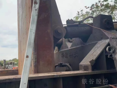 315噸華宏雙主缸全自動3.2.5米包600打包機圖3