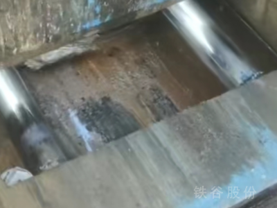 華宏250打包機1米75X2米包塊5百，現在便宜處理圖3