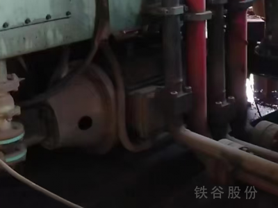 華宏500噸打包機(jī)圖3