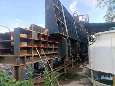 場地轉讓出售一臺21年江山重工1000噸龍門剪圖3