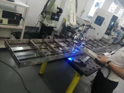 機器人激光焊接機圖4